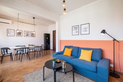 Orange friendly apartment near Vitosha blvd