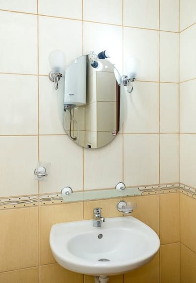 Kabakum 1BR Retreat with Parking, Steps to Beach