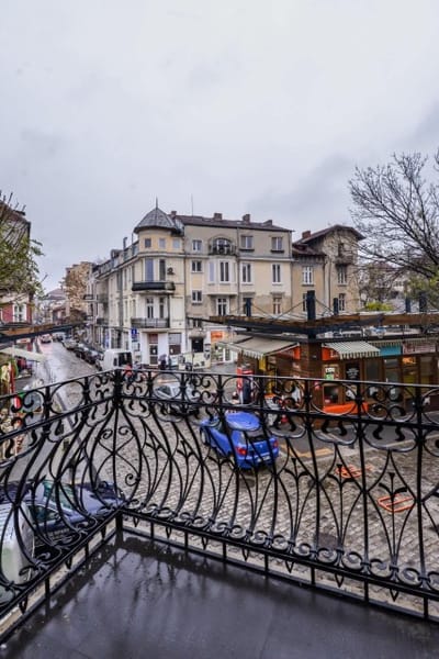 Champs-Élysées Sofia | 2BDR 2BTHR