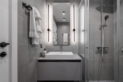 Stylish 1BR with Balcony & Parking | Skyline Varna