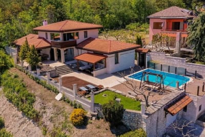 Villa Cook - Sea View / Heated Pool 10ppl@Balchik