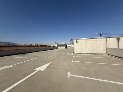 Big 5 Story Parking with security