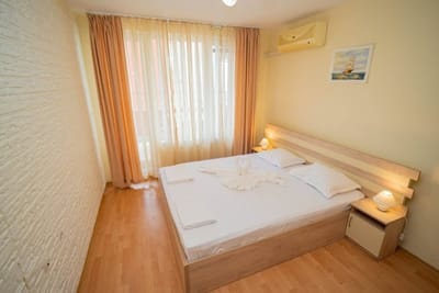 The Sea Balcony - 1BD Apartment by Flat Manager