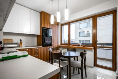 The Cosmopolitan Shine 1-BDR Pet-Friendly Flat