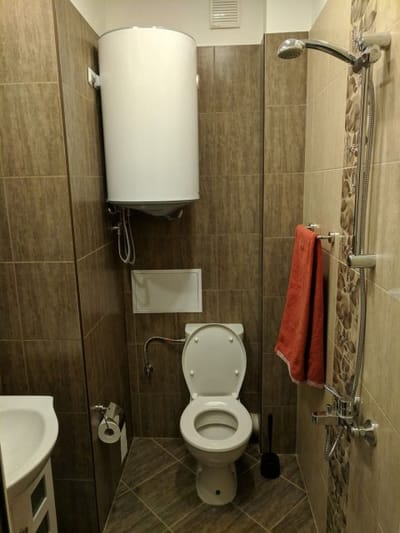 Convenient New Apartment Near Metro Station