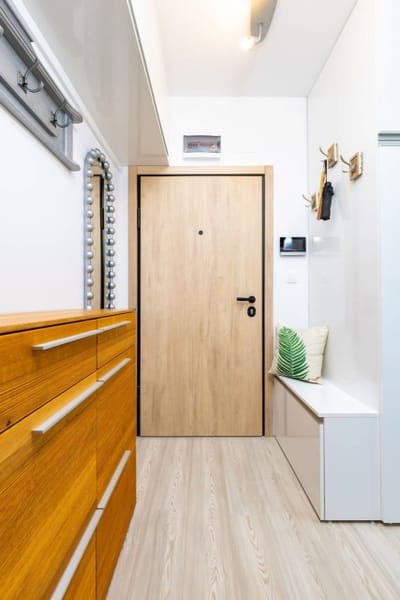 Exclusive One-Bedroom Retreat + Private Parking