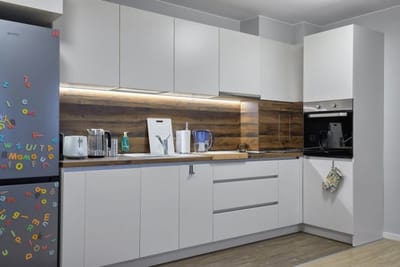 The Little Things - New Apt with Parking