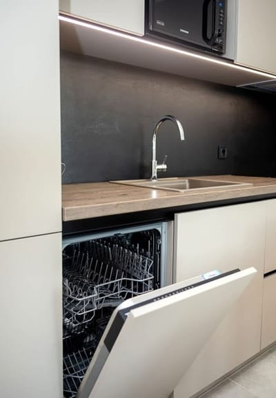 Skyline Varna – Stylish 1BD City Apartment