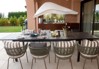 Luxury 4-bedroom Villa in Black Sea Rama Resort