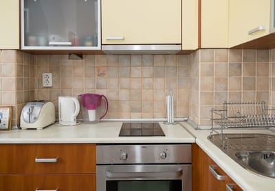 Sunny 2-Bedroom Flat near Sea Garden|Chayka, Varna