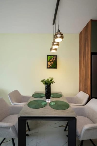 Stylish Urban Haven with Dedicated Parking Spot