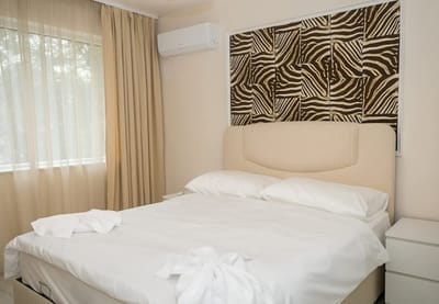 Casa Novara: Relax and Enjoy - 1BD Flat w/ Parking