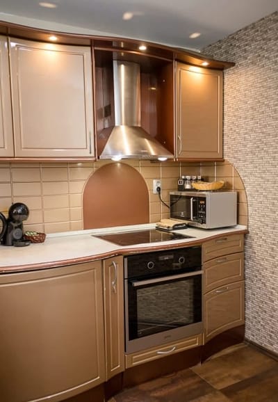 Bright & Spacious 2-Bedroom Flat in Central Varna