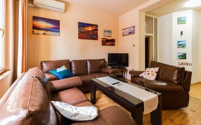 The Rocky House - Central & Private 2BDR