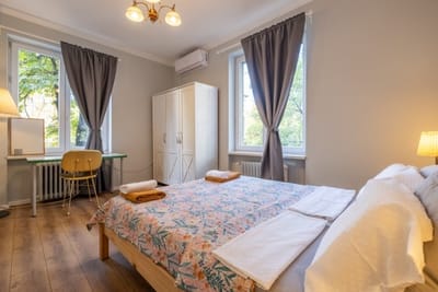 Great Central Cozy Apartment