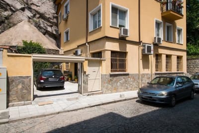 The Rocky House - Central & Private 2BDR