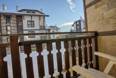 Cozy One-Bedroom apartment with Nature View
