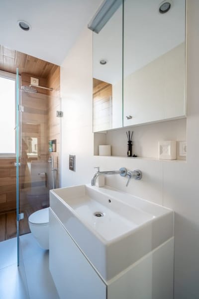 Elegant Getaway Near Iconic Eagles' Bridge