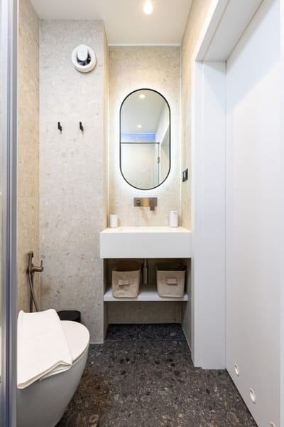 Modern 1BDR Apartment in a New Building