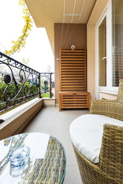 Bright & Cozy 1BD Flat with a Terrace and Parking