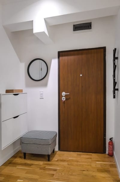 Pieces of Nature in a Stylish One-bedroom Flat