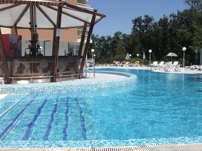 Cozy Retreat with Sea View & Balcony | Nikea Park