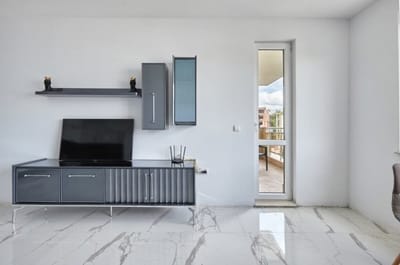 Sunny Seaside Retreat: 2BD Apartment in Nesebar