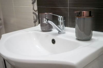 Comfortable 2BR Urban Getaway in City Center