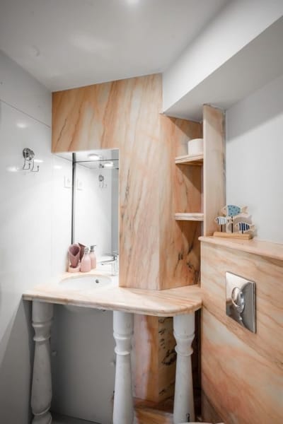 Best Views from Top Central Cozy 1-Bedroom Flat