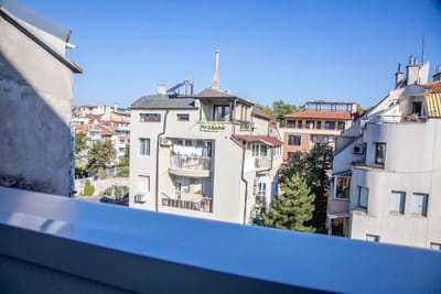 Colorful 1-BDR Apartment - Top center of Burgas