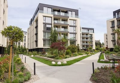 Azur Delux -1BD Flat with Parking & Pool