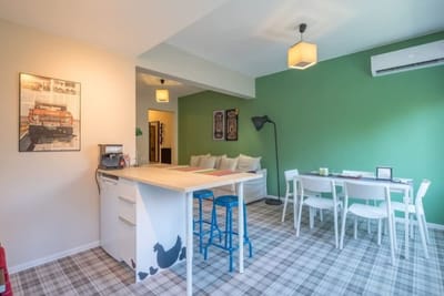 Enjoy The Ride | 2-BDR Lozenec Central Apartment