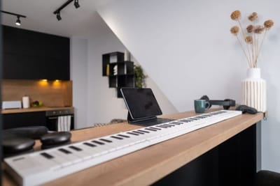 Central Plovdiv: Modern 1BR with Netflix & Balcony