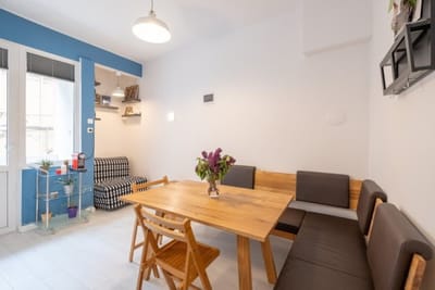 Cute and Cozy 1BDRM in the City Center